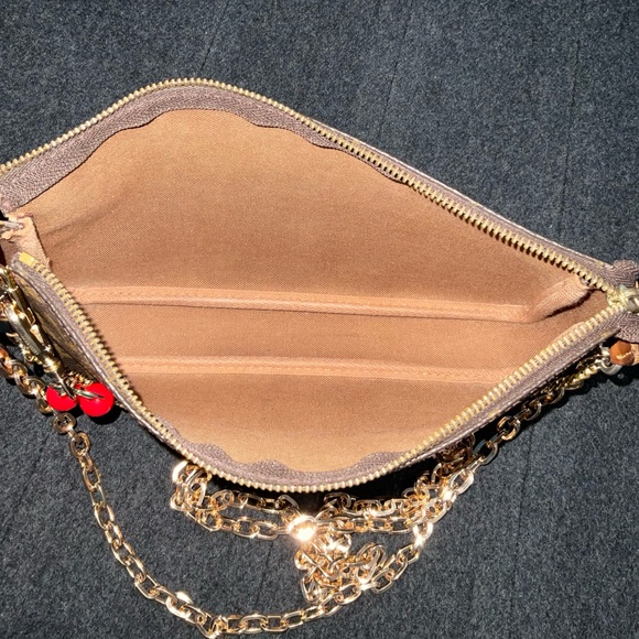 LV✅POCHETTE ACCESORIES AUTHENTIC LOUIS VUITTON - Picture 6 of 11